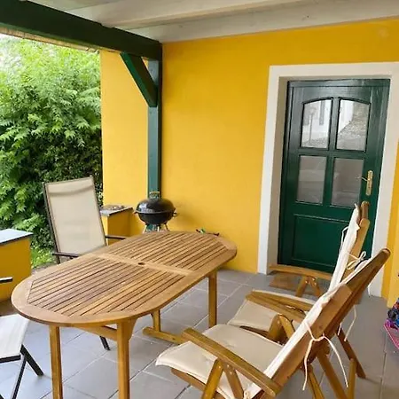 Ferienwohnung, Wenige Minuten Vom Woerthersee Appartement Schiefling am See