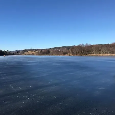 Ferienwohnung, Wenige Minuten Vom Woerthersee Appartement