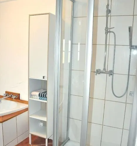 Ferienwohnung, Wenige Minuten Vom Woerthersee שיפלינג אם סי